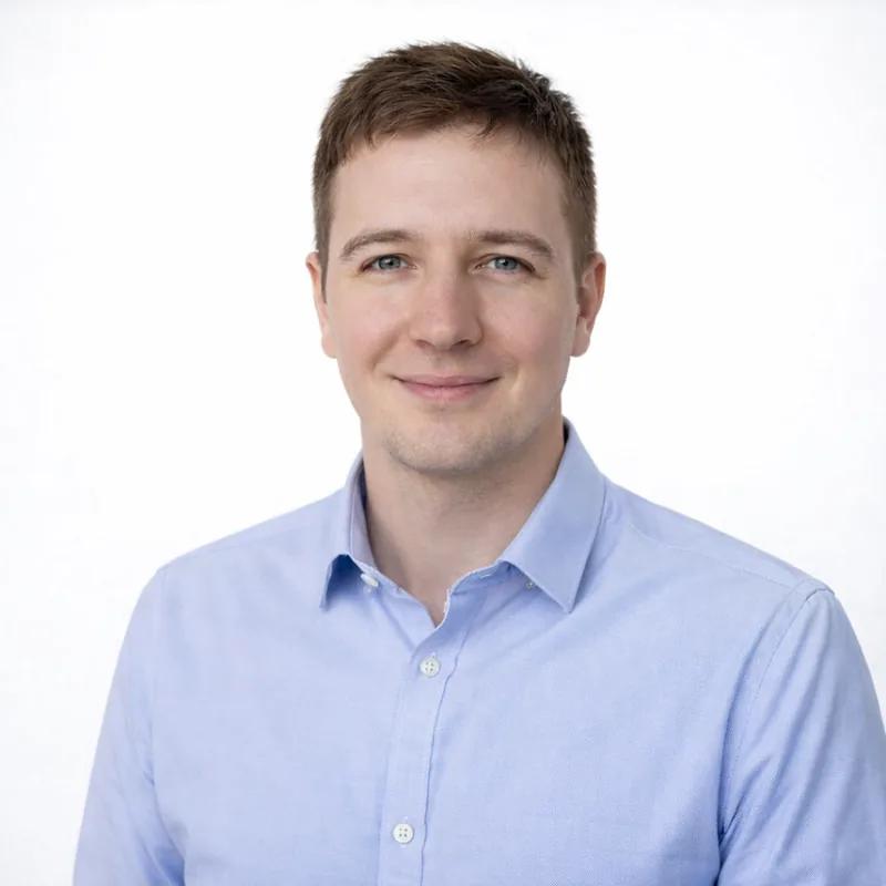 Evgeny Bikbov — Sales, KommoGEN